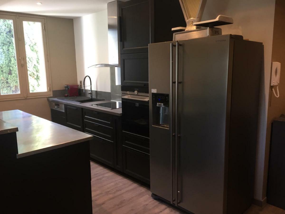 Ferienwohnung Au Fil De L'Eau LʼIsle-sur-la-Sorgue Exterior foto